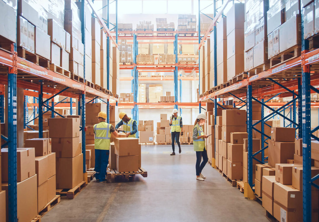 AKYU Warehouse Agreement to Sell Fleet Segment